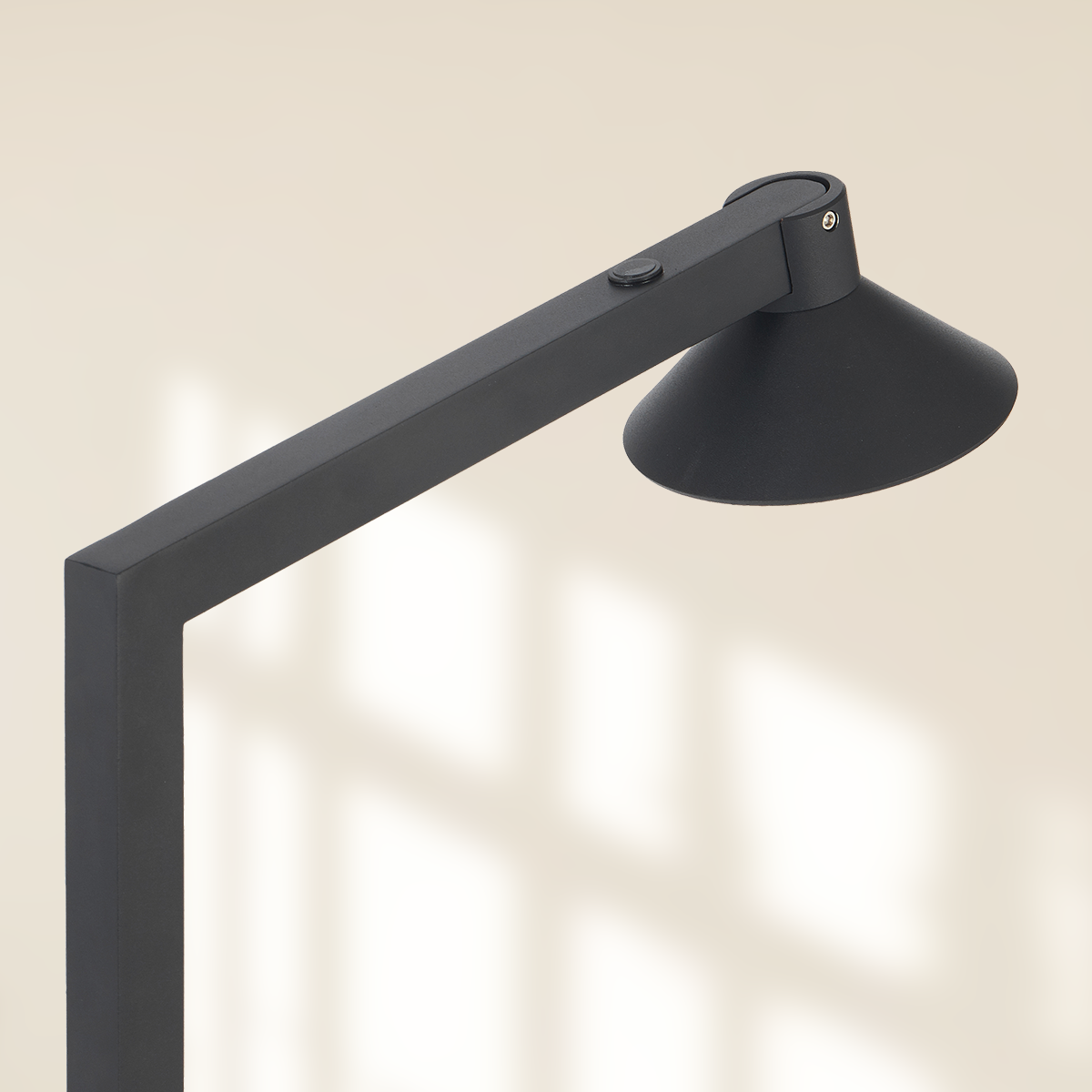 SATROM FLOOR LAMP