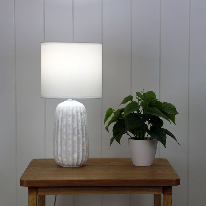 Benjy.20 Complete Table Lamp White