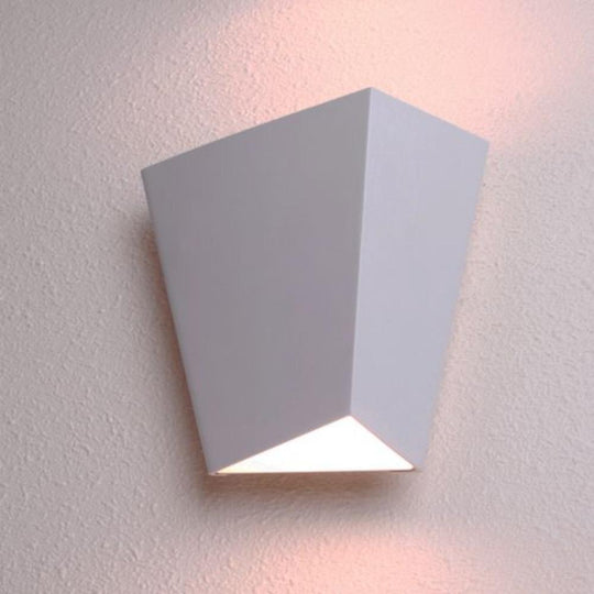 DELHI - Interior Wall Light 240V