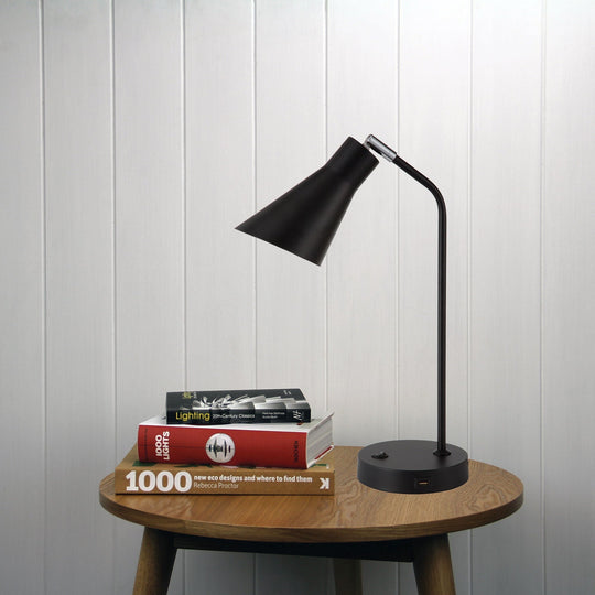 Thor Desk Lamp With USB Black